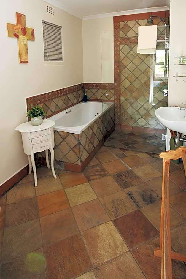 19th Hole Golf Villa Guesthouse