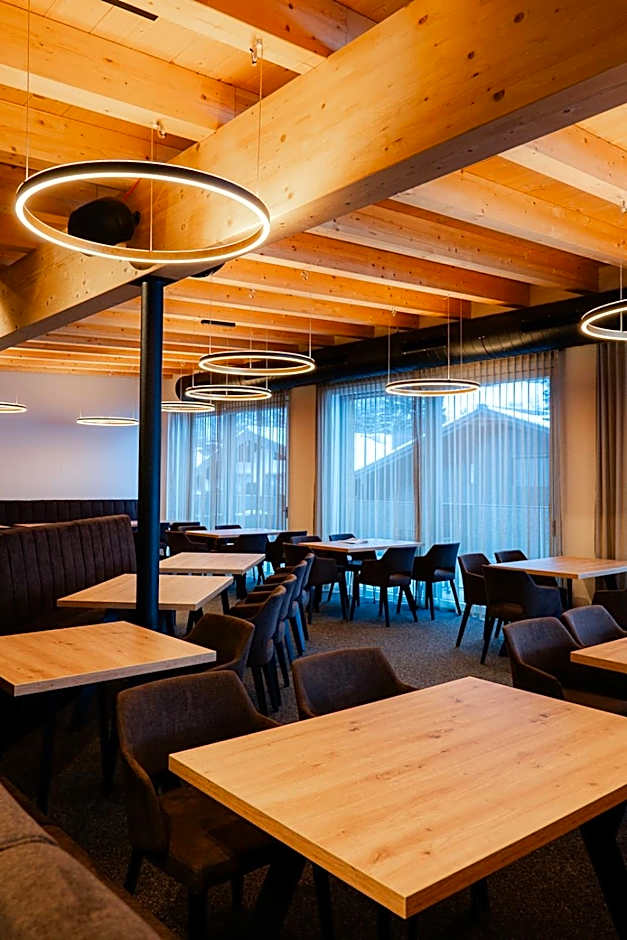 LH Suites Aparthotel - NEW since 2025