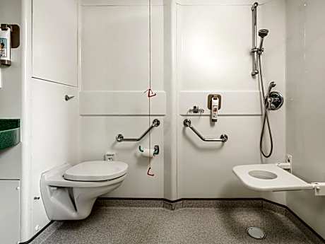 Accessible Room with Two Single Beds