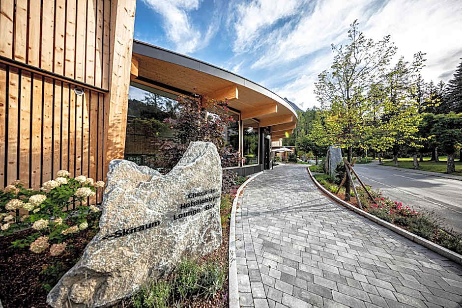 Hotel Arnica Scuol - Adults Only