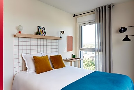 Room Coloc - Room into a shared appartment without Air conditioning