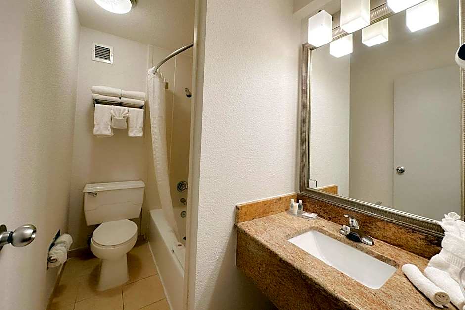 Comfort Inn & Suites Kissimmee By the Parks
