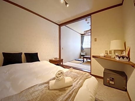 Deluxe Family Suite