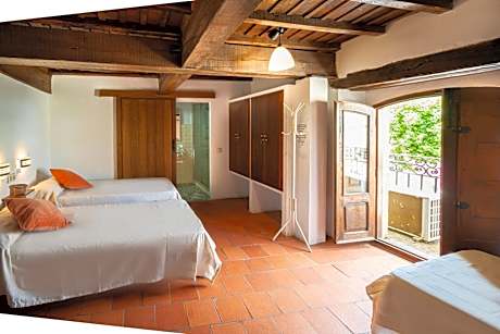 Albergue Turístico "San Blas" I Hospedaje en Vía de la Plata I Oliva de Plasencia
