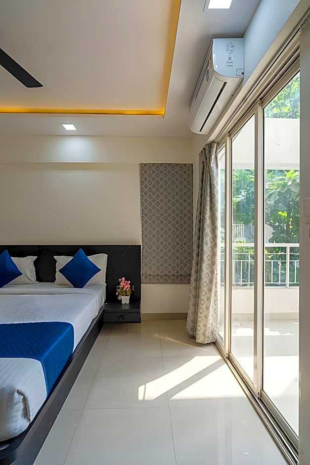 StayBird - Silver Oak, An Apartment Hotel