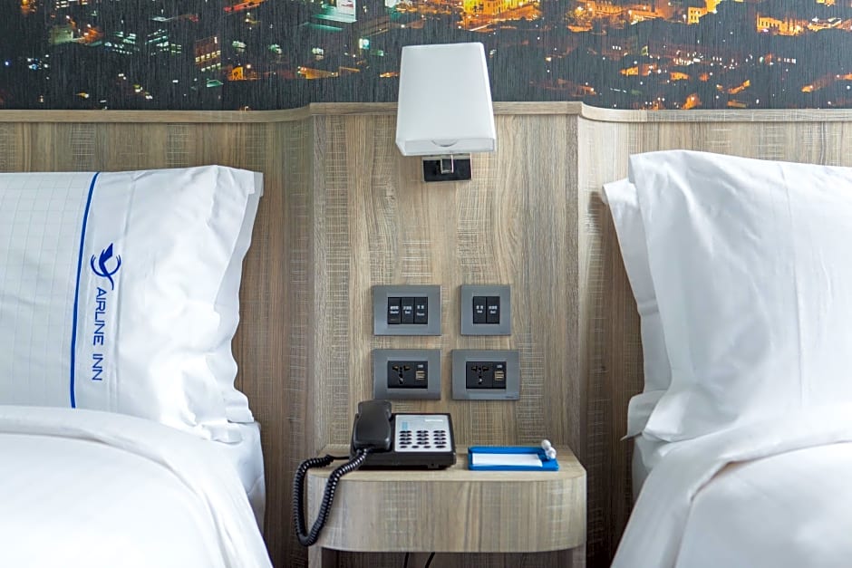 Airline Inn - Kaohsiung Station 