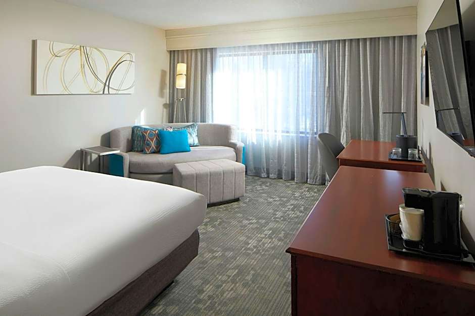 Courtyard by Marriott Newark Granville