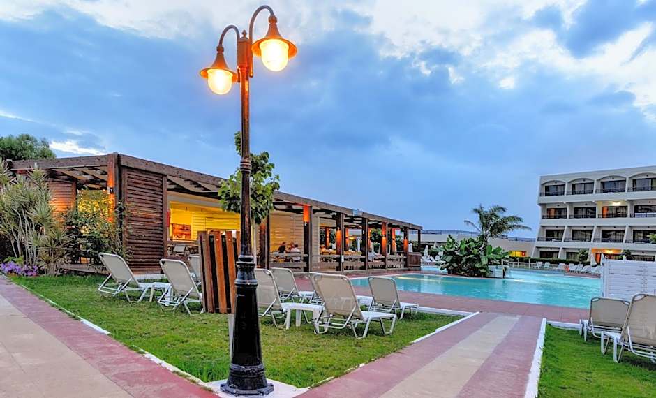 Sol Cosmopolitan Rhodes