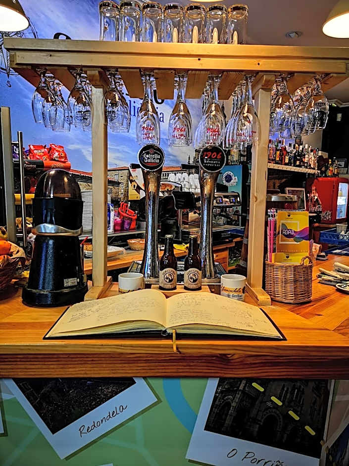 Albergue Camino Santiago Porriño - En Pleno Centro - City Centre