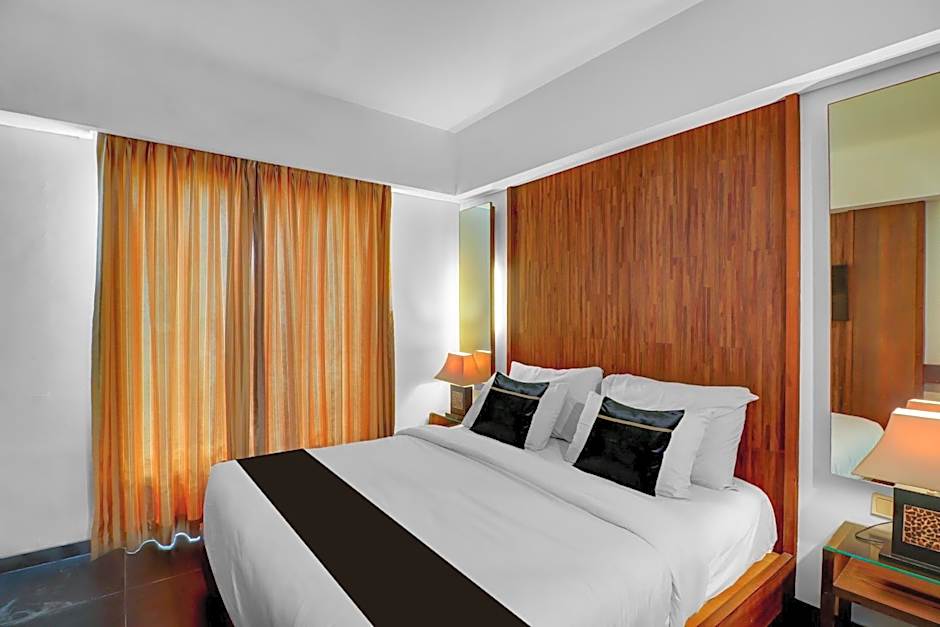 Photo 1 of 4 of Deluxe Double Room