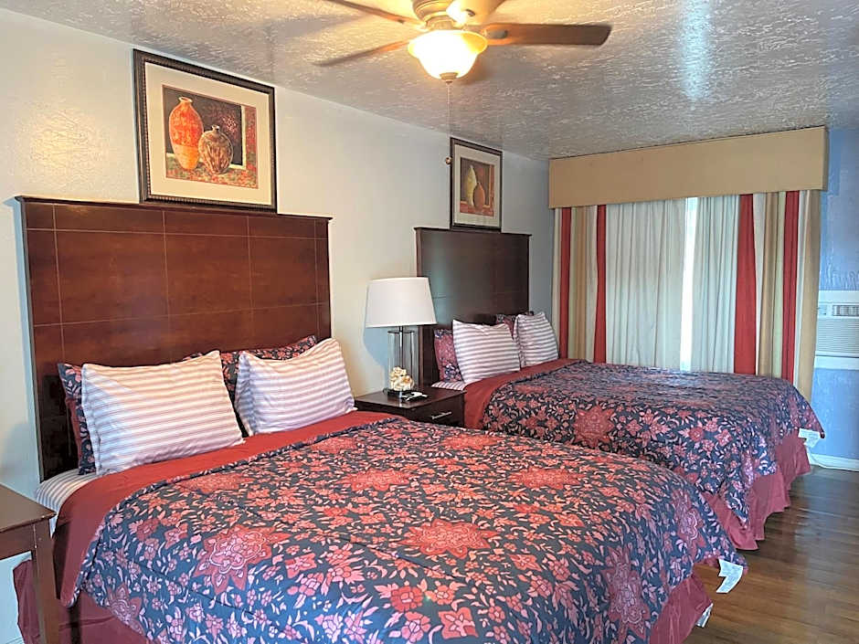 Delux Inn