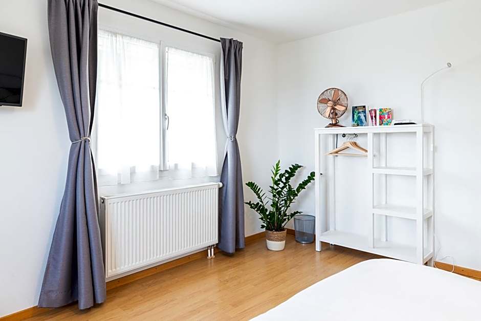 Hôtel Restaurant La Croix Verte Vich