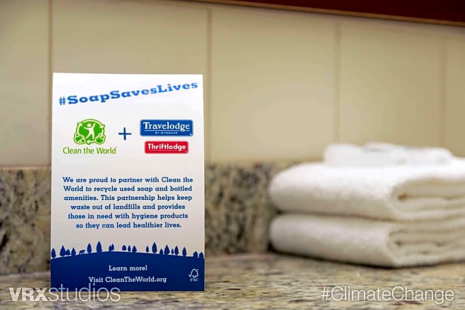 Travelodge by Wyndham Richmond Hill