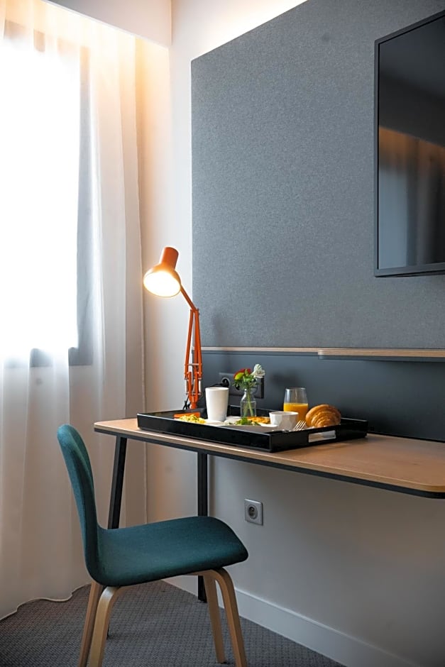 Holiday Inn Paris CDG Airport By IHG