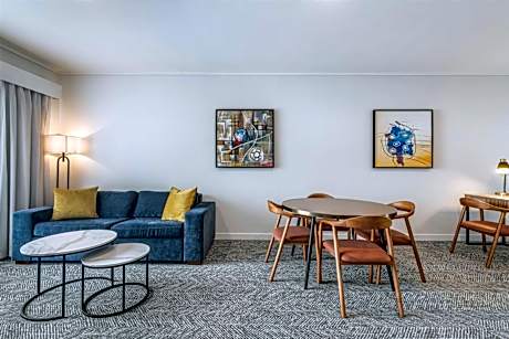 Adina Apartment Hotel Perth Barrack Plaza