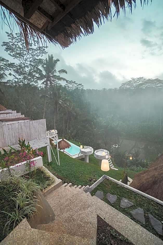 Woywoy Escape Bresela Adults Only