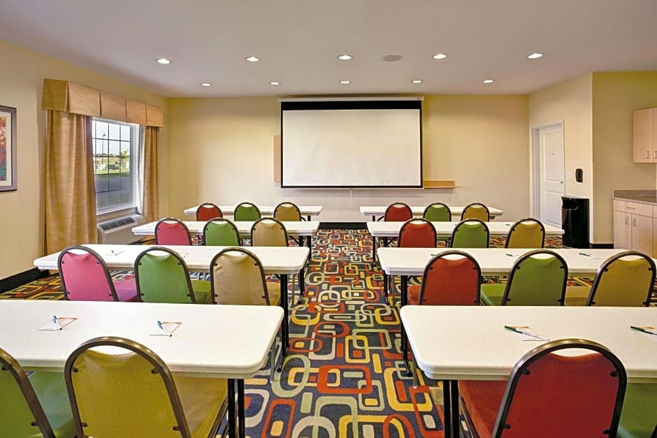 La Quinta Inn & Suites by Wyndham Rochester Mayo Clinic S