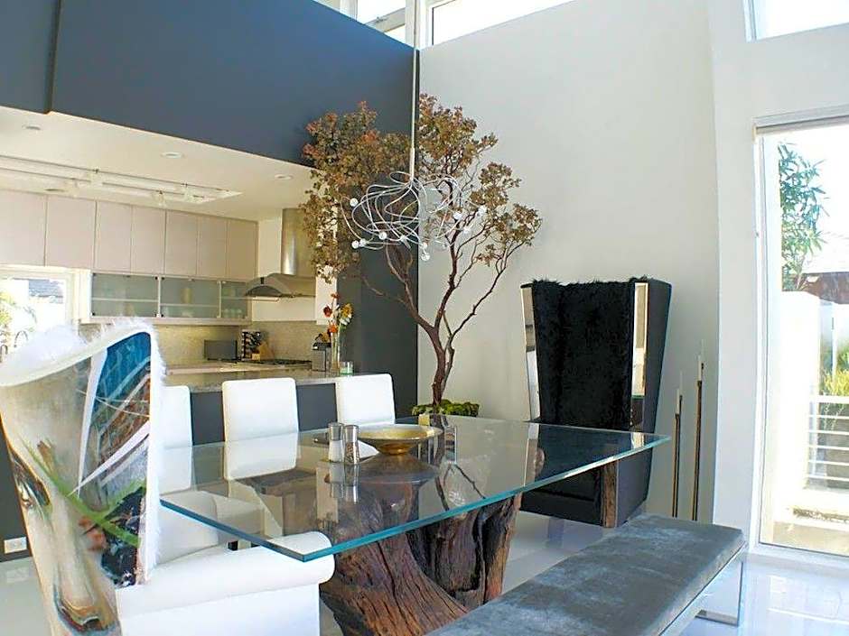Modern Del Mar Beach Home