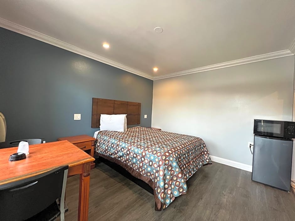 SOFI MOTEL