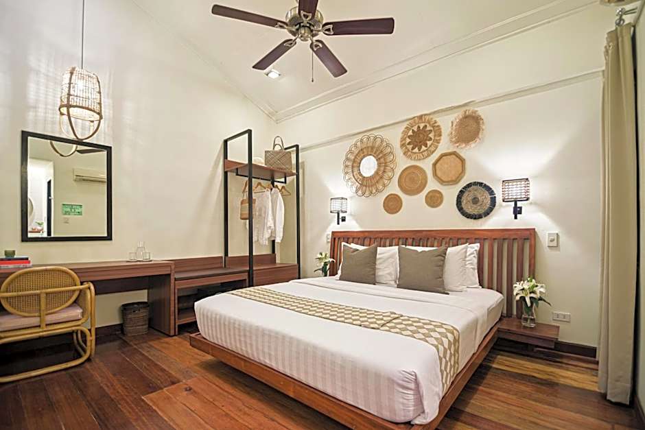 Photo 1 of 5 of 1 Bedroom Suite