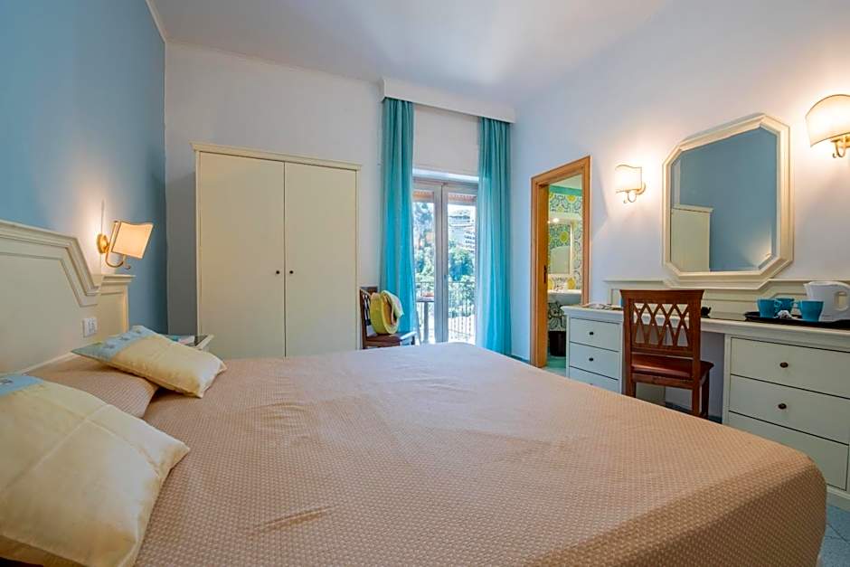 Hotel Ascot Sorrento