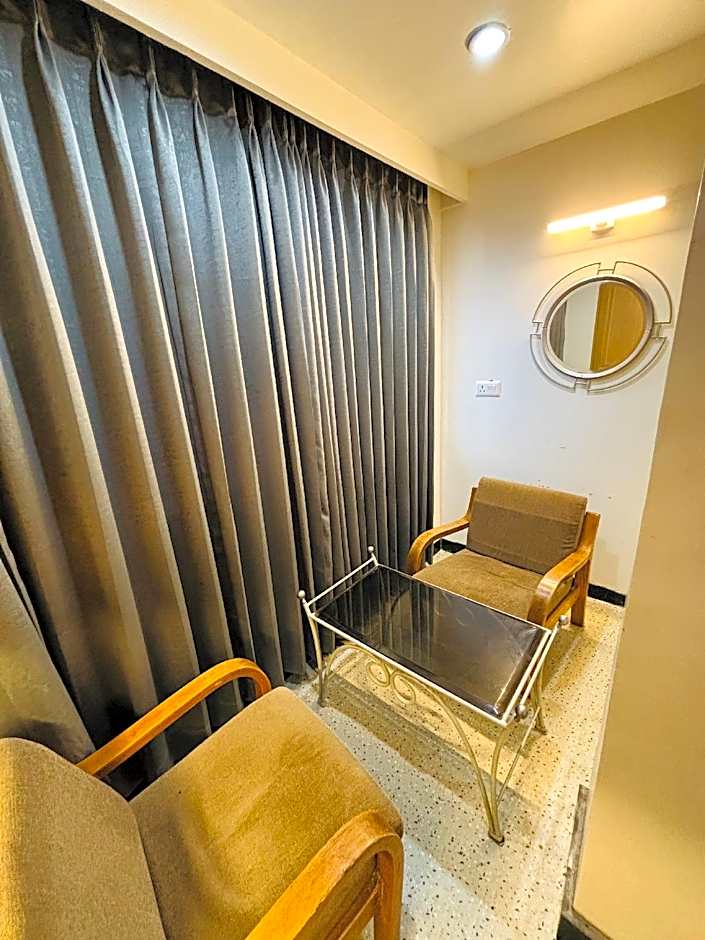 Hotel Gurukripa Daman