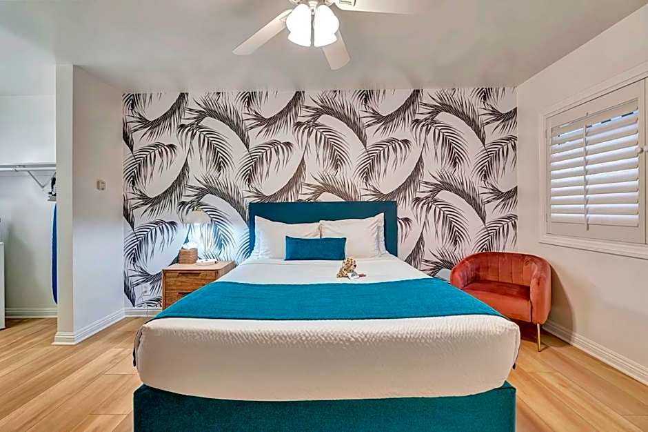 Photo 1 of 17 of Standard 1 Queen Bed
