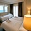 Hotel Avra