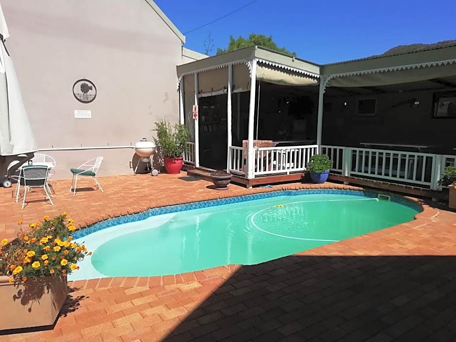 HouseMartin Lodge & Self Catering