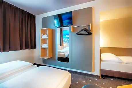 Twin room Single Use