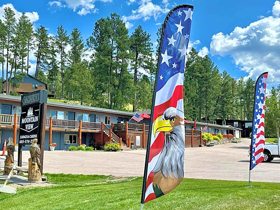 Mountain View Lodge & Cabins