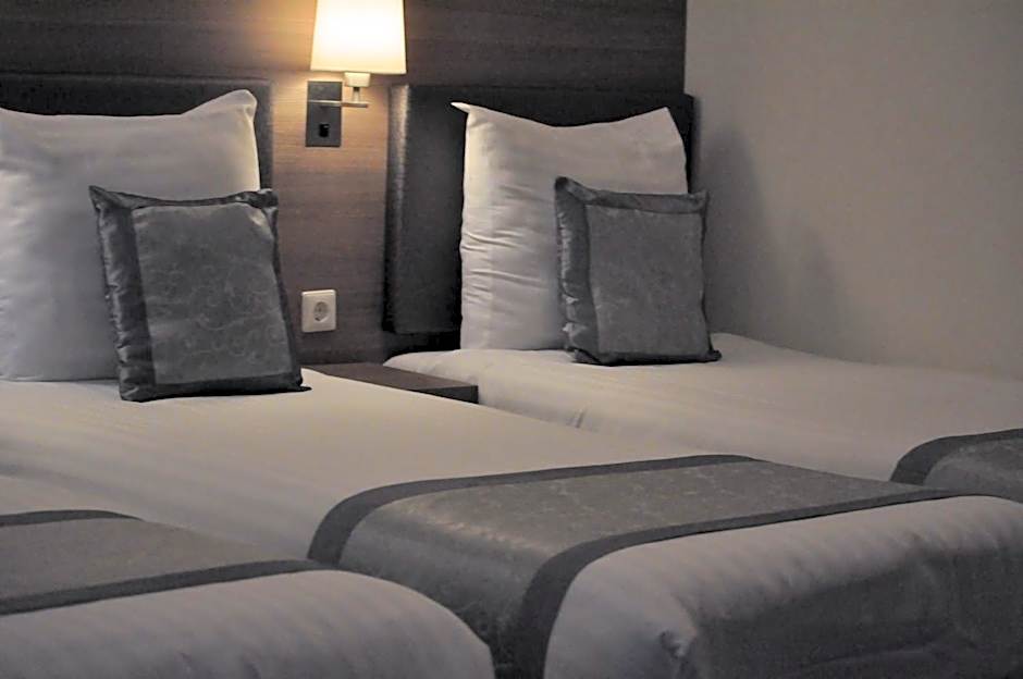 The Concert Hotel