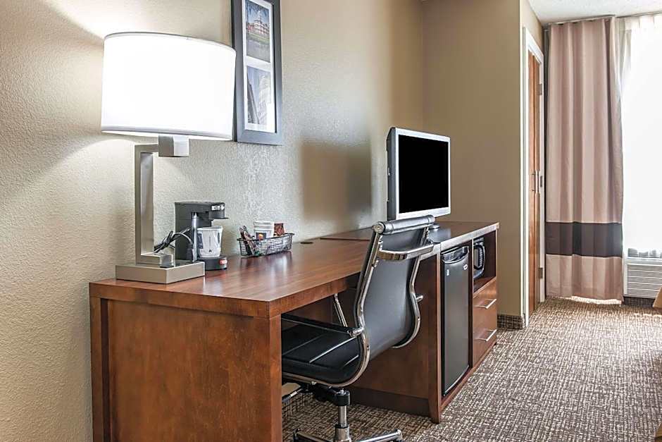 Comfort Inn & Suites Mount Sterling