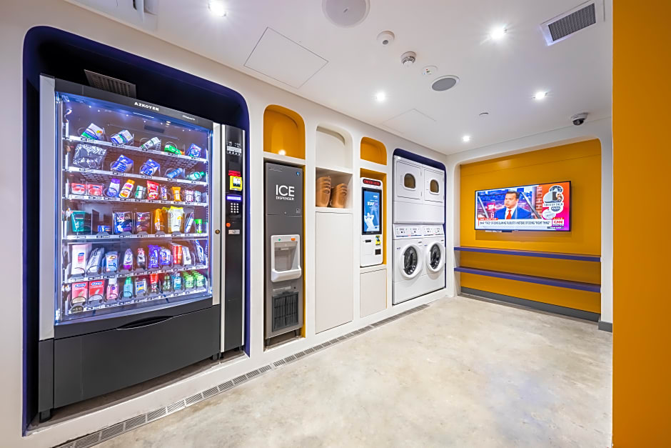 Wink Hotel Saigon Centre