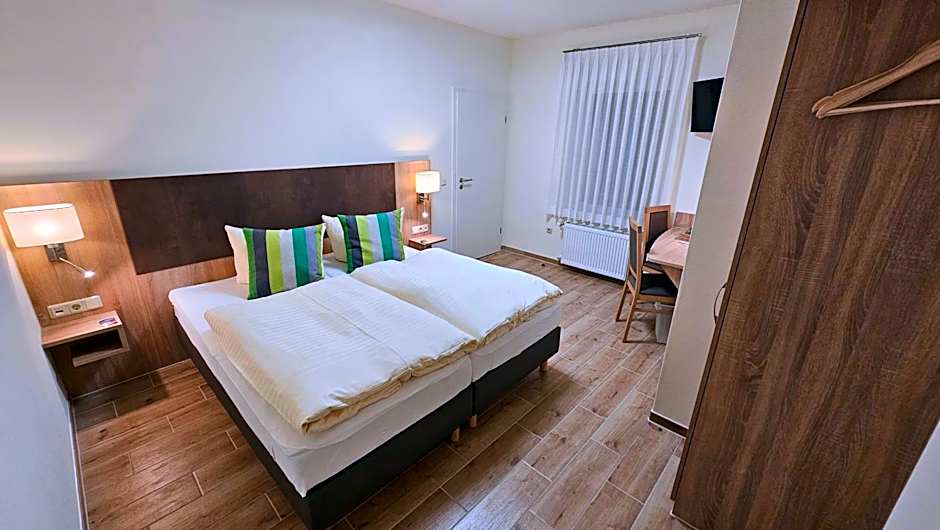 Gästehaus Grunewald Bed & Breakfast