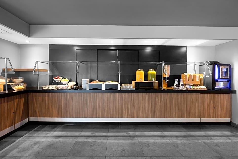 City Express Plus by Marriott Guadalajara Expo