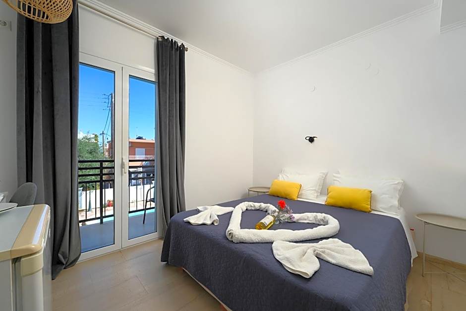 Aquarius Beach Hotel