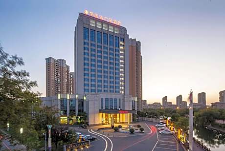 Ramada Plaza Qiandeng Kunshan
