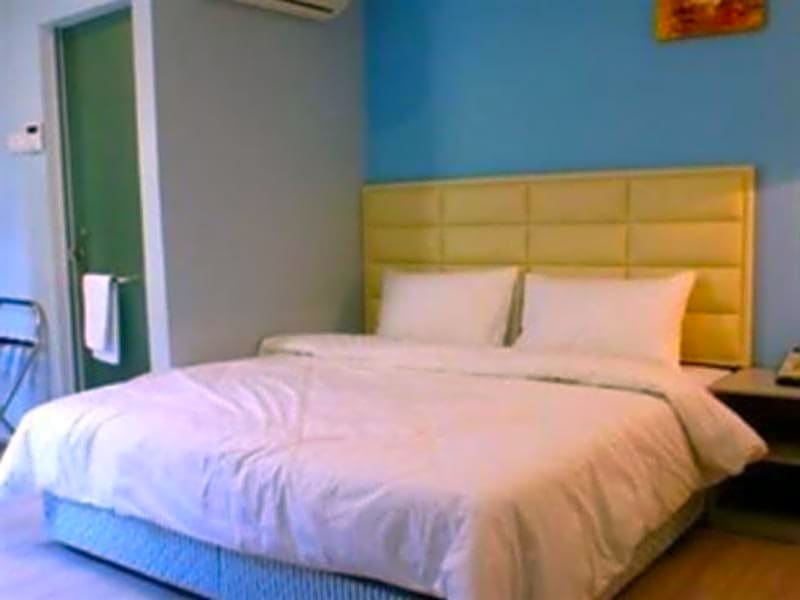 Hotel Zamburger Bukit Indah