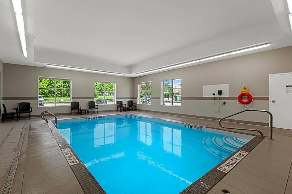 Comfort Inn & Suites