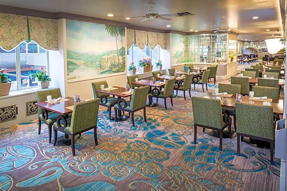 Hilton Cincinnati Netherland Plaza