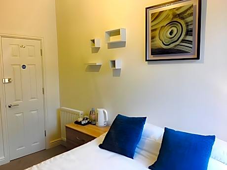 Town House @ Balliol St