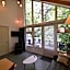 DINOS Bed&Breakfast - Whole Guesthouse