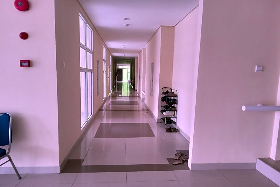 OYO Life 93399 Kos Batulayar