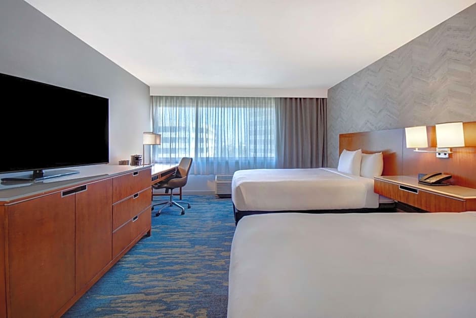 DoubleTree by Hilton LAX - El Segundo