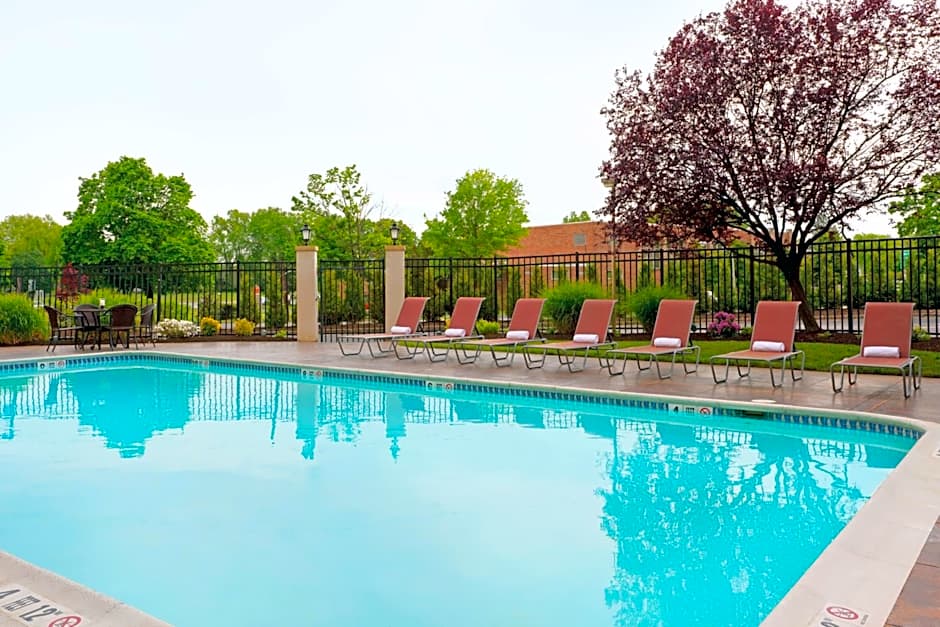 Holiday Inn Clark - Newark By IHG