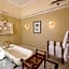Hacklewood Hill Country House