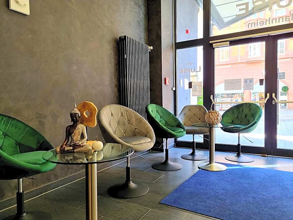 Hotel Luise Mannheim - by SuperFly Hotels
