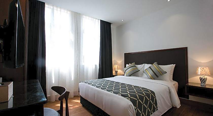 Belllo Hotel Jb Central