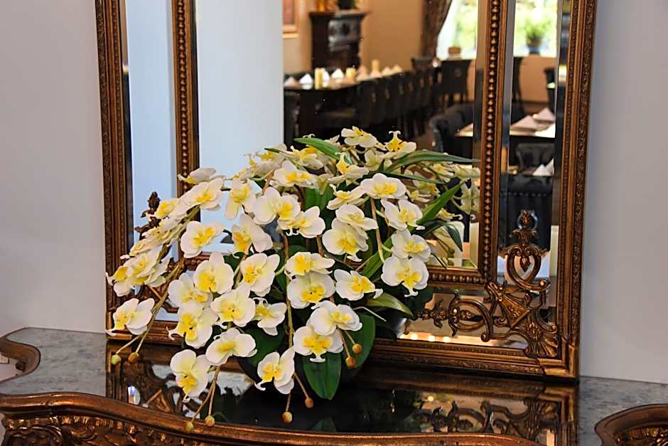 The Llanelwedd Arms Hotel